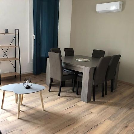 Appartement Spacieux Centre Ville Rivesaltes Bagian luar foto